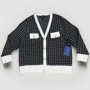 Lark+Grey Women Plus Size 2XL Elegant Sweater Black White Button Front NWT